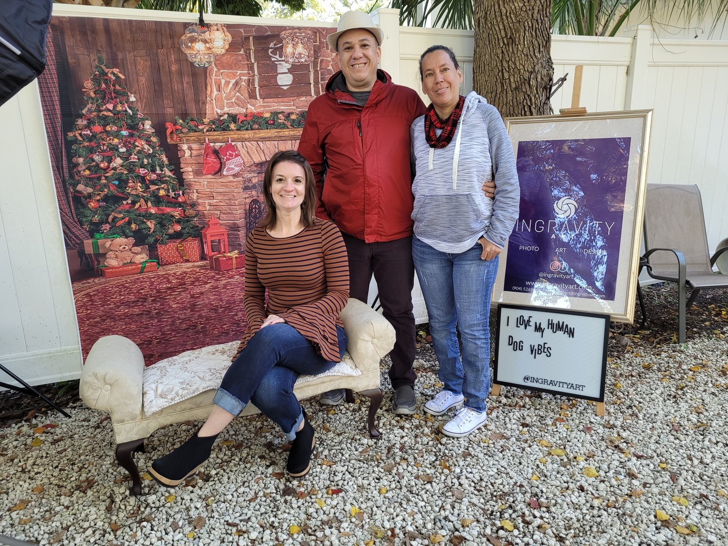 Dr. Carla Rodrigues, left, and Ingravity Art vendors at the Artisans Market fundraiser for Celestial Farms.